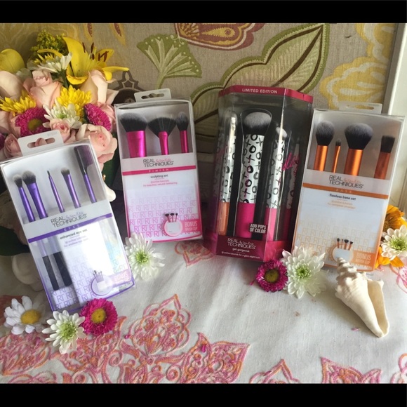 I💘Makeup Essentials👩🏽‍🎨Real Techniques BNIB💯 - Picture 5 of 5